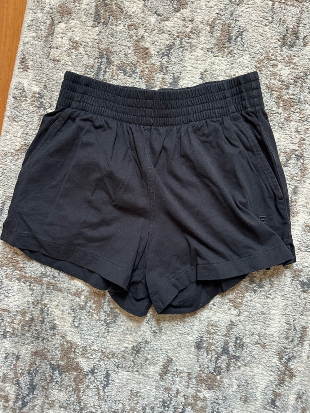 Everlane easy shorts